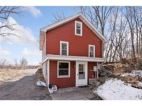 Building Photo - 949 Benhill Rd