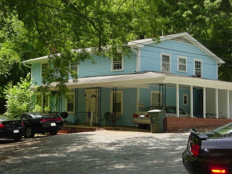 Primary Photo - 108 Pine St