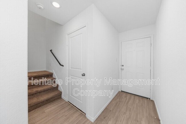 Building Photo - 4284 Thalweg Way