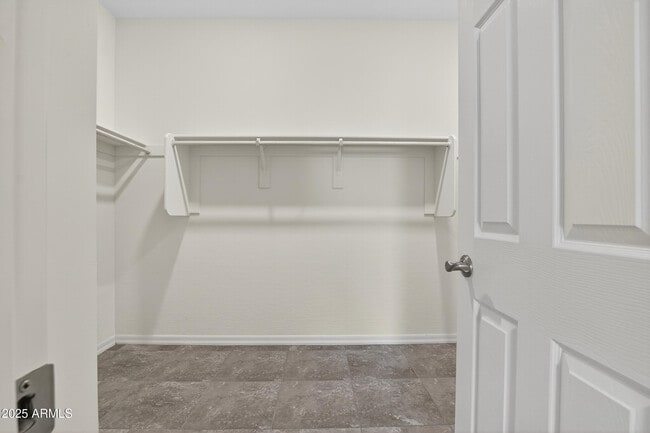 Building Photo - 17763 W Granite View Dr