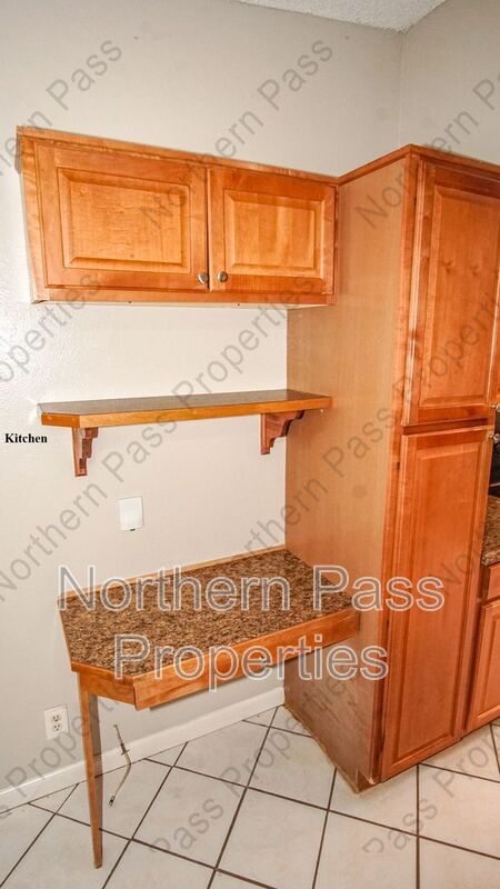 Building Photo - 244 Mardi Gras Dr