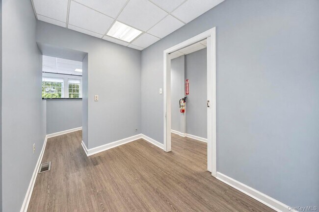Building Photo - 108 Hempstead Ave