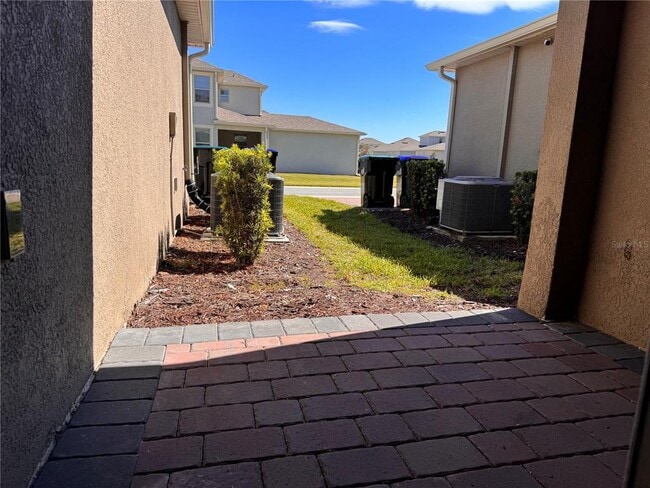 Building Photo - 9089 Mellow Coral St