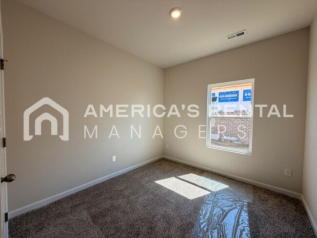 Building Photo - New Construction Home for Rent!