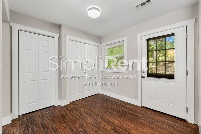 Building Photo - ALL NEW 4/2 HOME FOR RENT - 1st Month's Rent free with a 13 month lease!