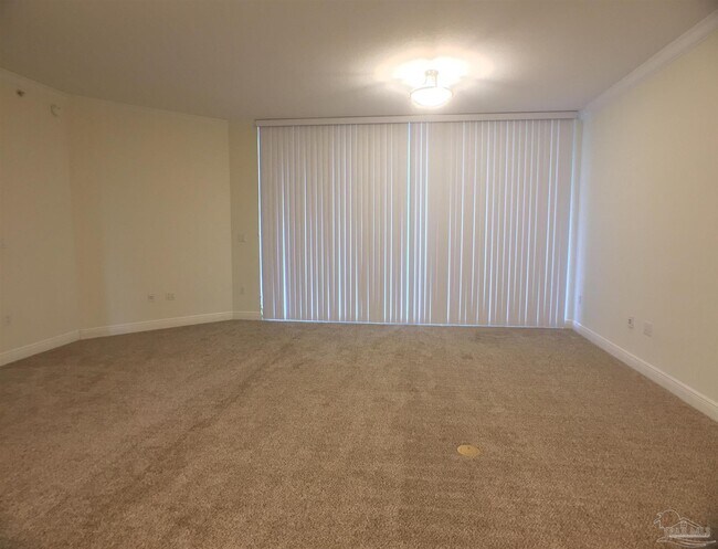 Building Photo - 612 Lost Key Dr