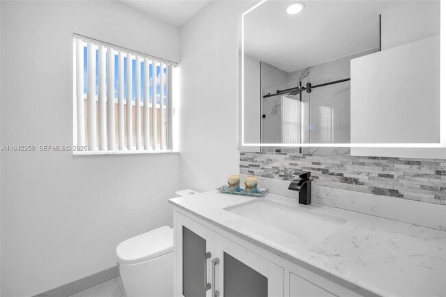 Building Photo - 300 SW 100th Ave