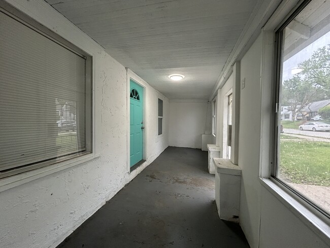 Building Photo - 3436 Norton Ave