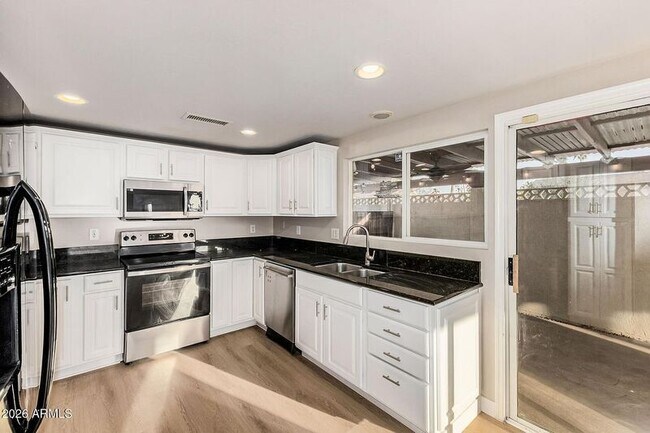 Building Photo - 2001 N 87th Way