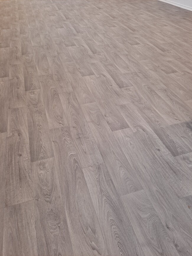 Building Photo - 24058 Kentwood Springs Dr