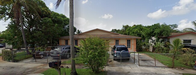 Primary Photo - 5961 NW 19th Ct