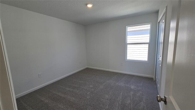 Building Photo - 2159 Chris Dr