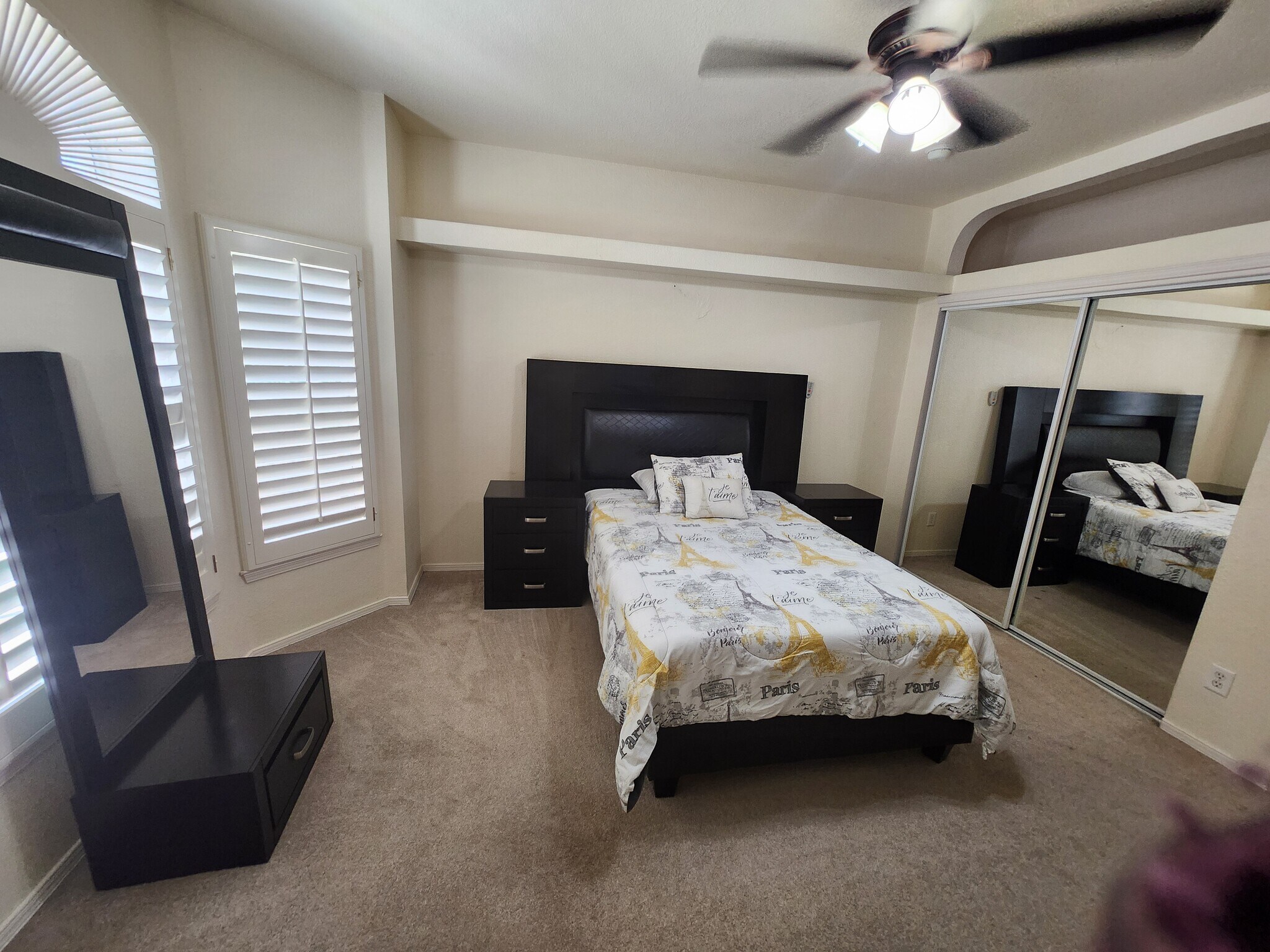 Building Photo - 3637 Tierra Vergel