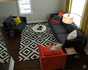 Interior Photo - The Bristol