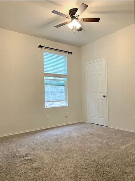 Building Photo - 3109 Walker Creek Dr