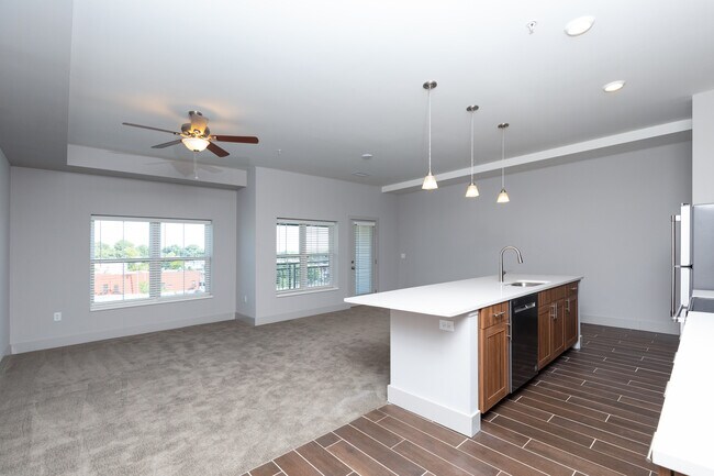 Building Photo - The Halston