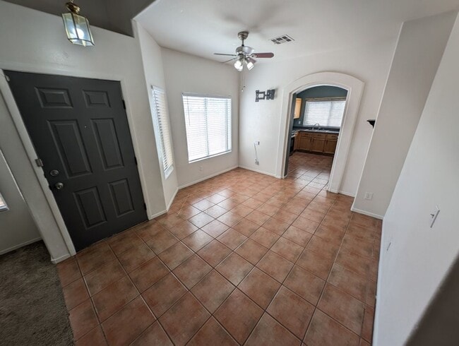 Building Photo - 8000 Revolver Ave