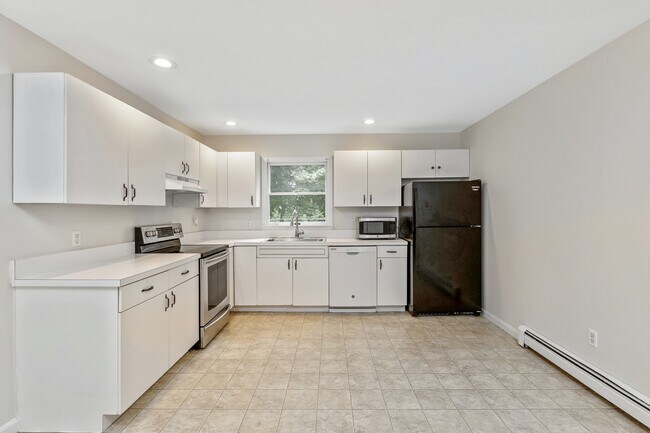 Building Photo - 383 Twilight Ln