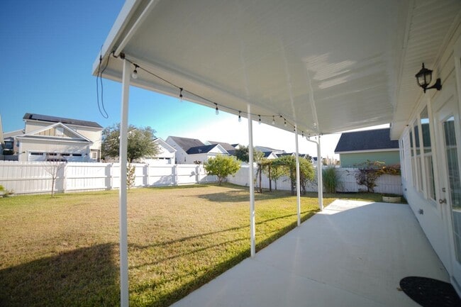 Building Photo - 2781 Julieanna Ln