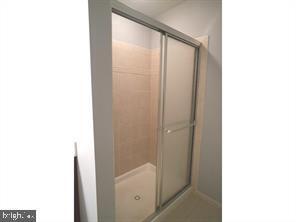 Building Photo - 80 Brecknock Ct