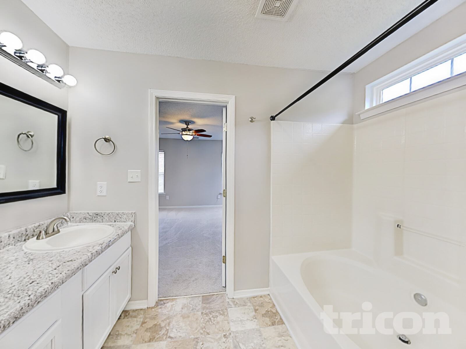 Building Photo - 3032 Buttonwood Ln
