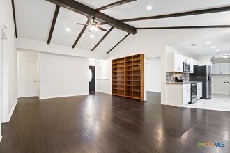 Building Photo - 115 Da Gama Dr