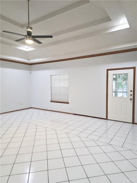 Building Photo - 1216 W Heron Ct