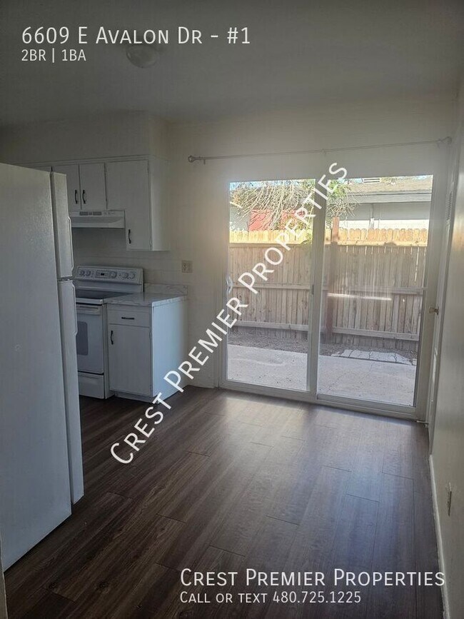 Building Photo - 6609 E Avalon Dr