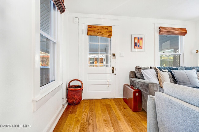 Building Photo - 100 Mt Tabor Way