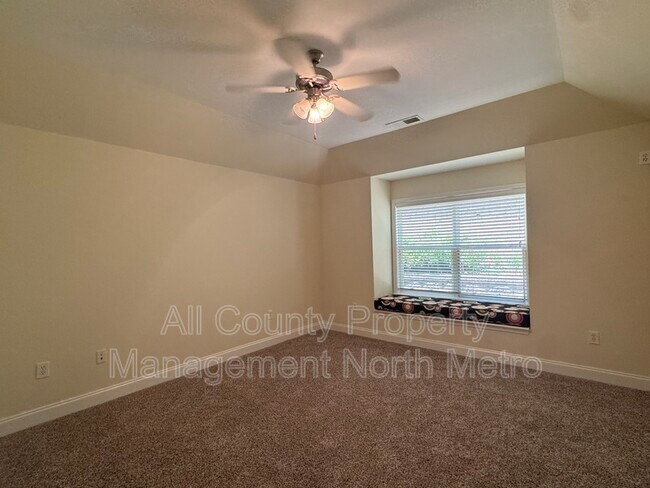 Building Photo - 2325 Chimney Cottage Cir NE