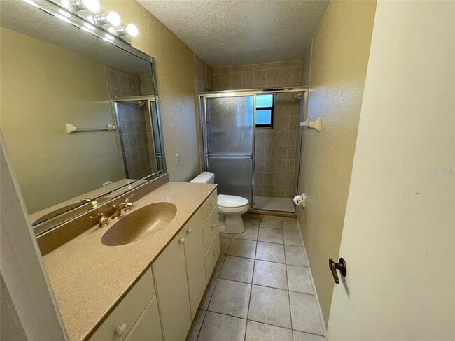 Building Photo - 22290 Tennyson Ave