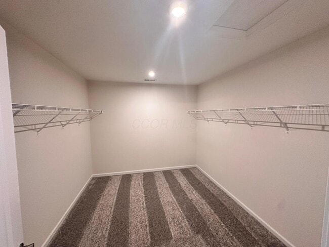 Building Photo - 1332 Red Tail Pl