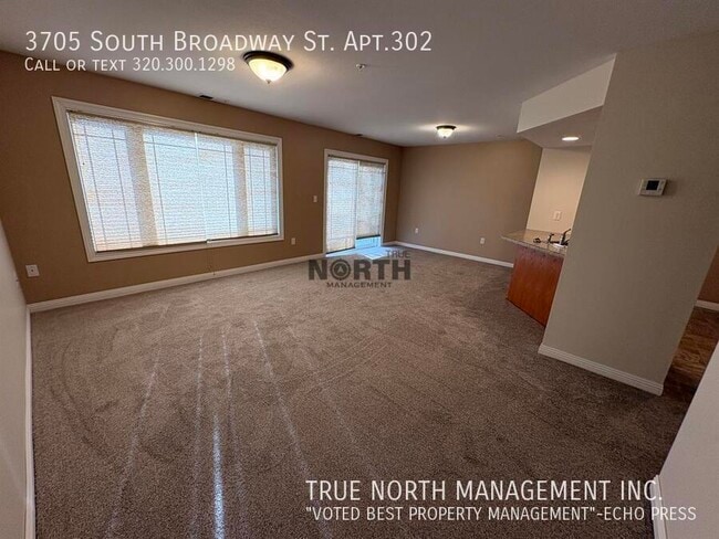 Building Photo - 3705 S Broadway St