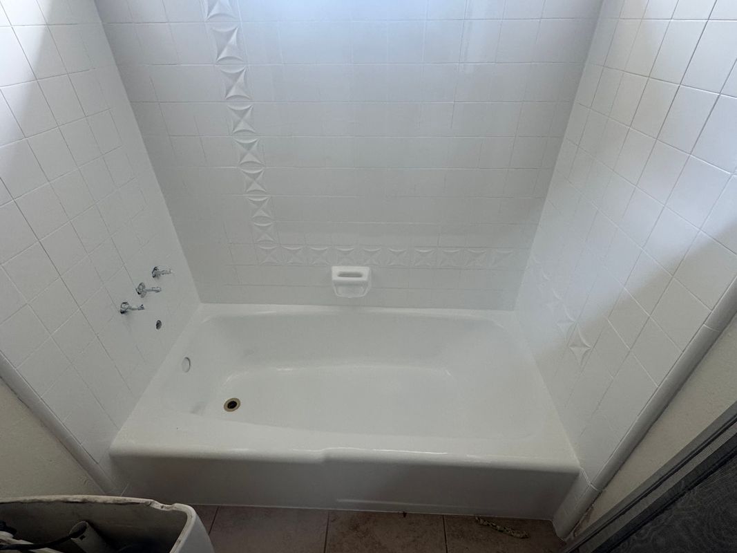 Building Photo - 16578 Montego Way