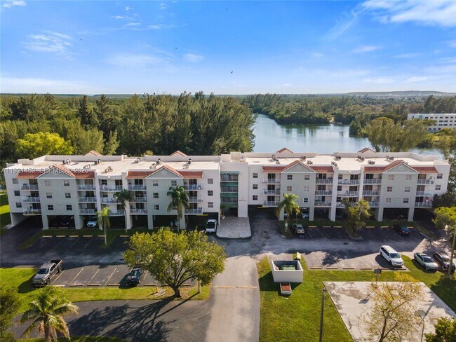 Building Photo - 8240 SW 210th St