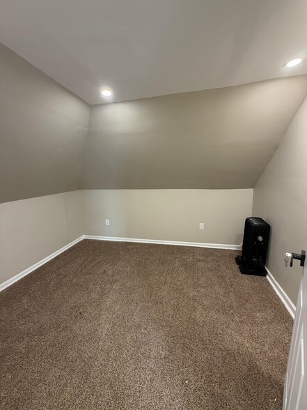 Building Photo - 1425 Franklin St