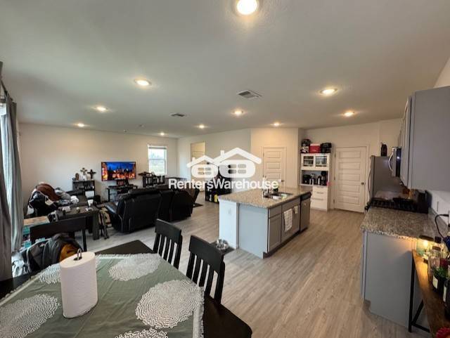 Building Photo - 5526 Fossil Wy