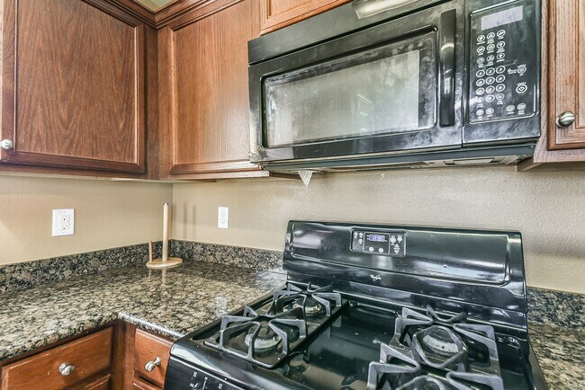 Building Photo - 9423 Ivory Trail Ln