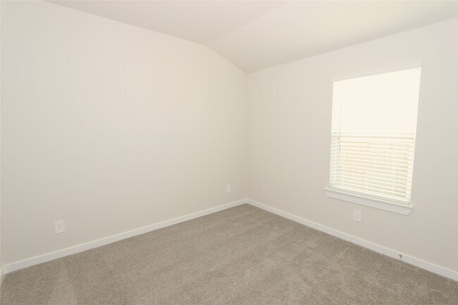 Building Photo - 2619 Good Morrow Dr