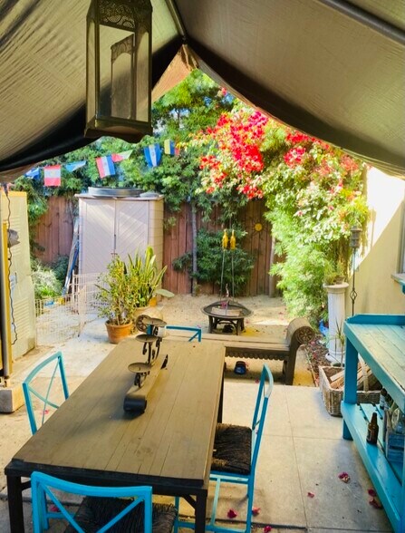 Building Photo - 495 Gaviota Ave