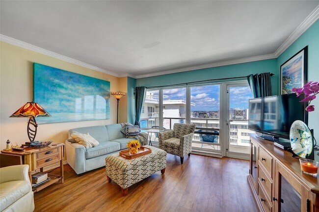 Building Photo - 111 N Pompano Beach Blvd