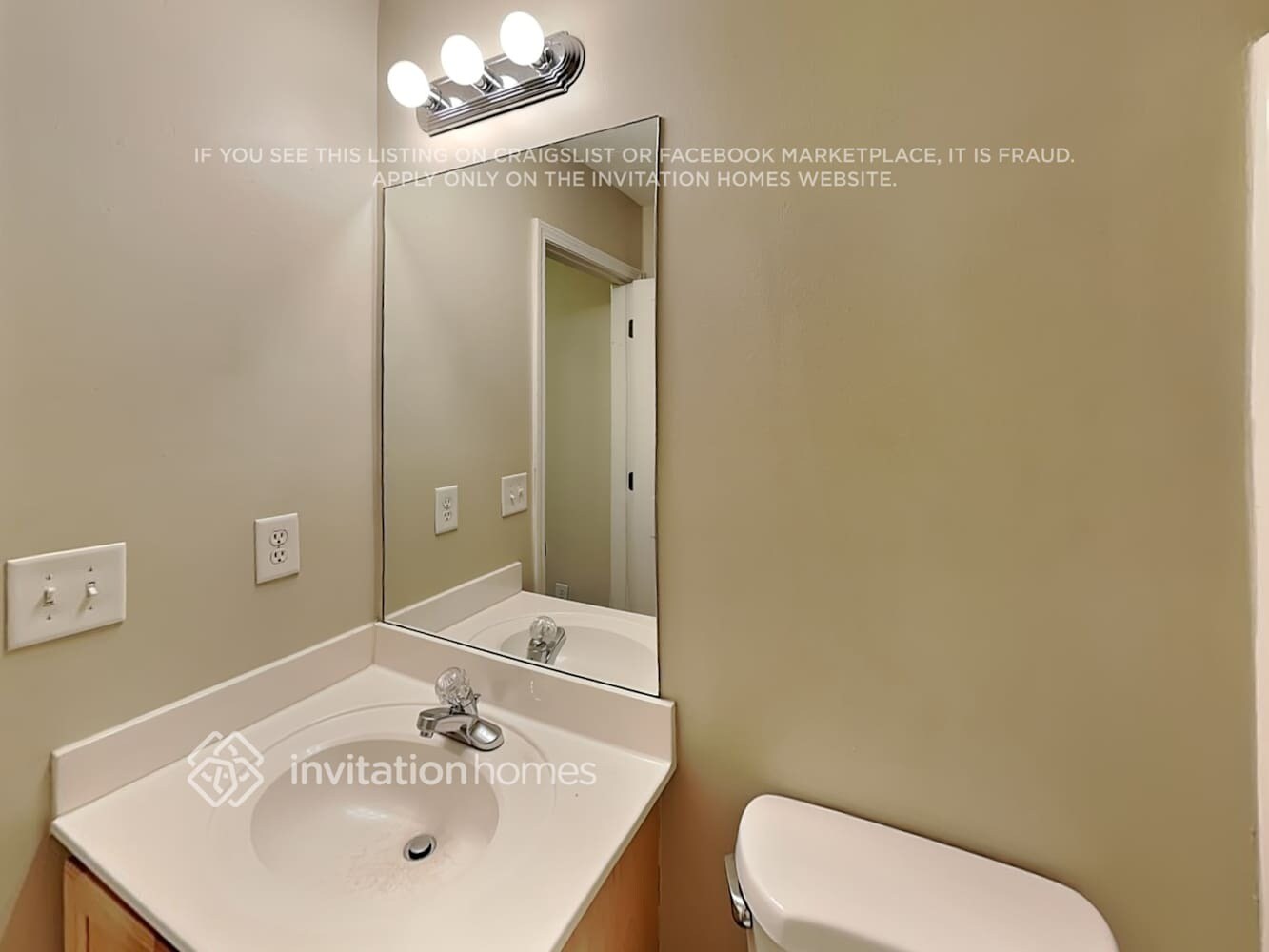 Building Photo - 511 Pondweed Dr