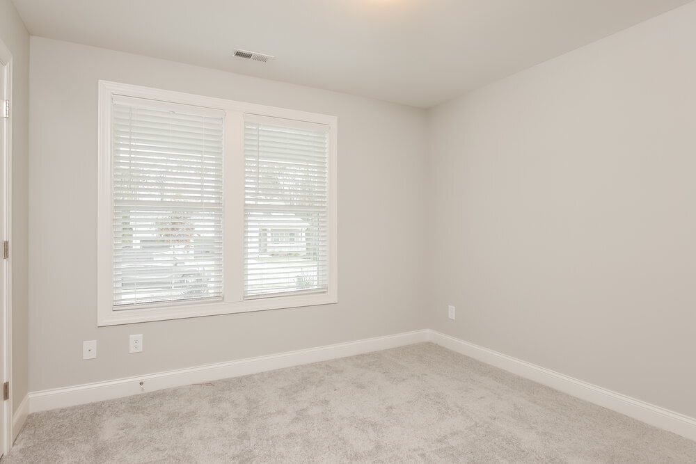 Building Photo - 977 Airedale Trail