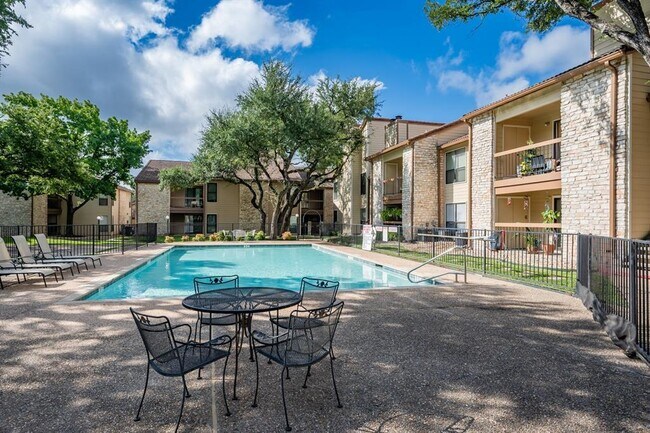 Building Photo - 8600 Fathom Cir