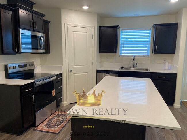 Building Photo - 1167 Billingsley St