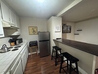 Building Photo - Modern Furnished Studio in Point Loma – Mi...