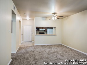 Building Photo - 530 Dukeway Dr