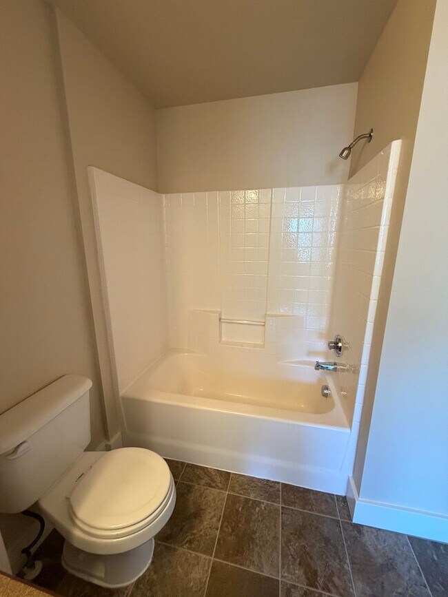 Building Photo - 9965 W Rosecroft Ct