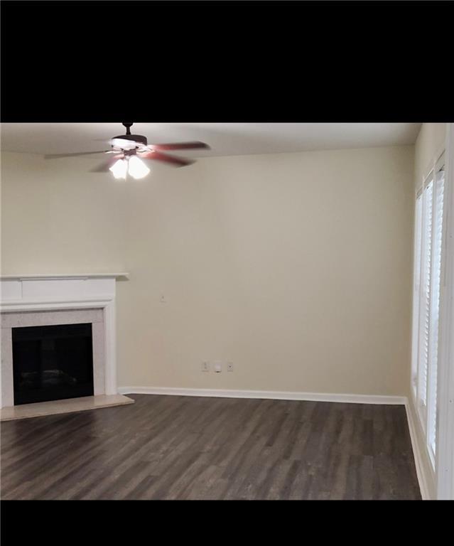 Building Photo - 2985 Briaroak Dr