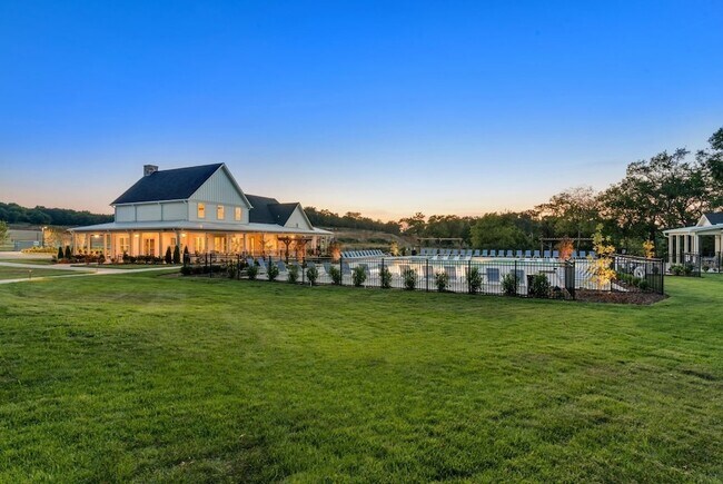 Building Photo - 6556 Windmill Dr